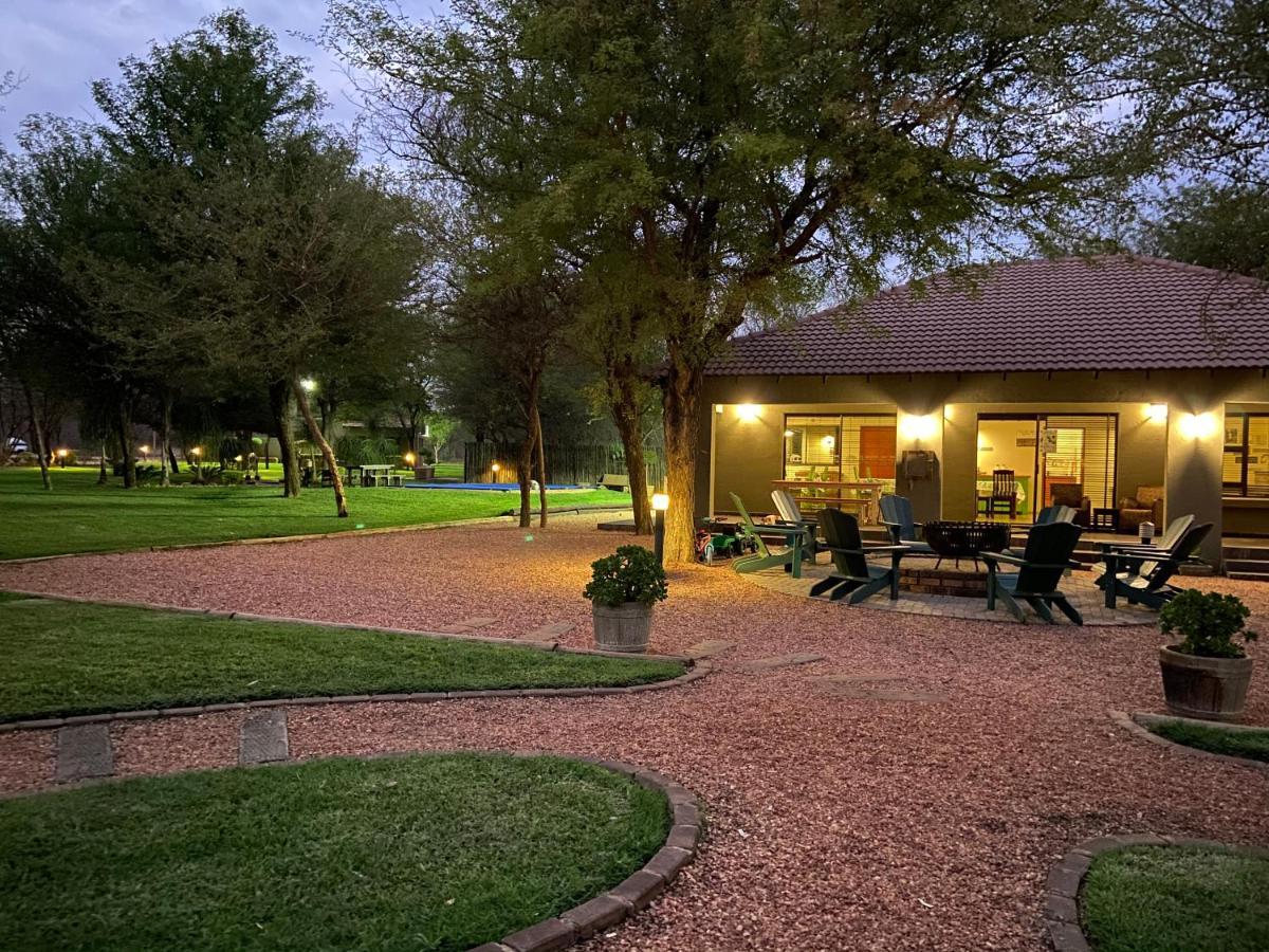 Rip Van Winkel Guest House Lephalale 外观 照片