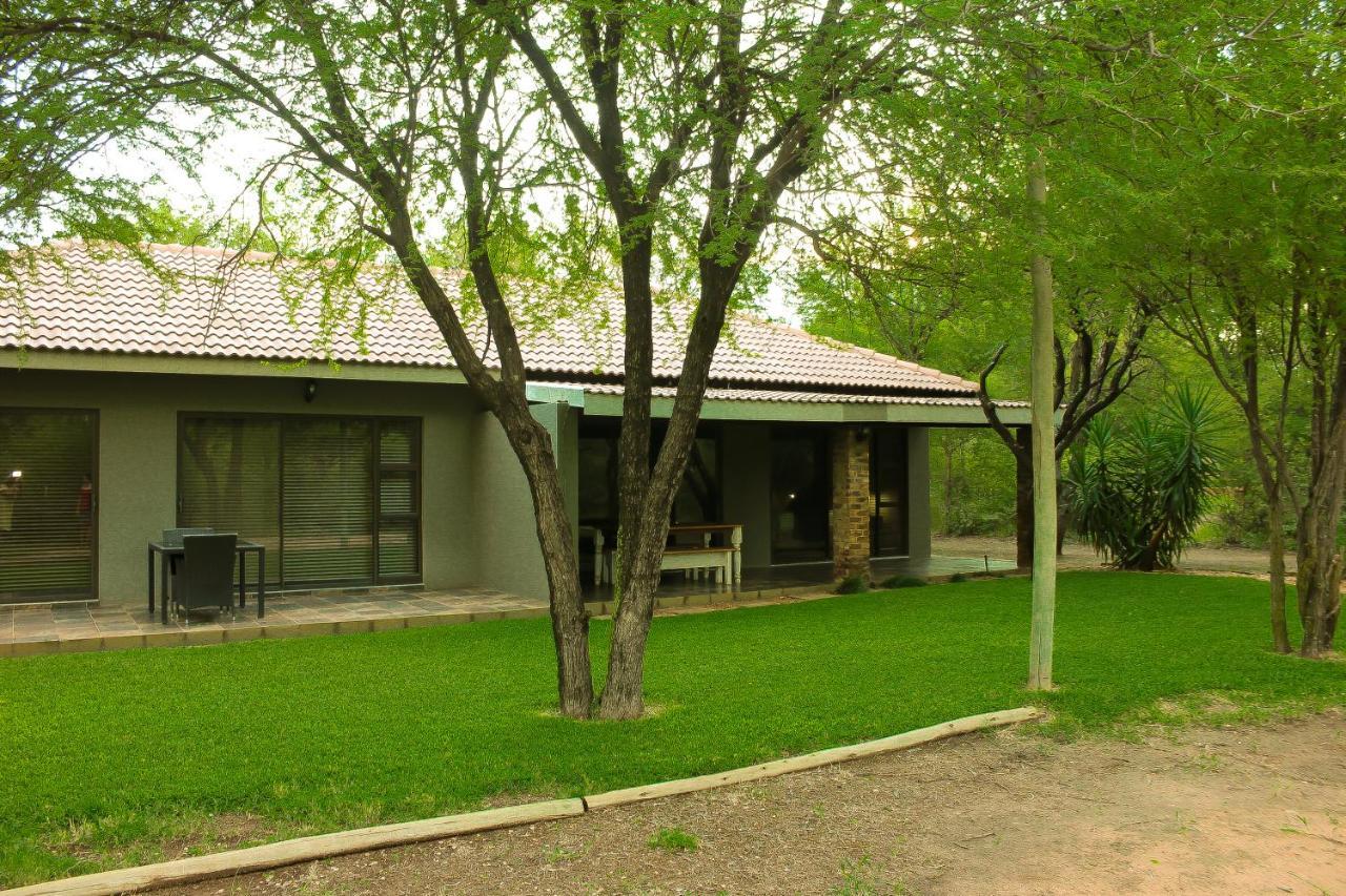 Rip Van Winkel Guest House Lephalale 外观 照片